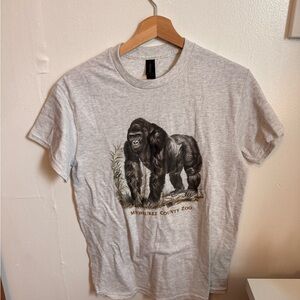 Gildan Milwaukee County Zoo Heavy Cotton Light Gray T-Shirt